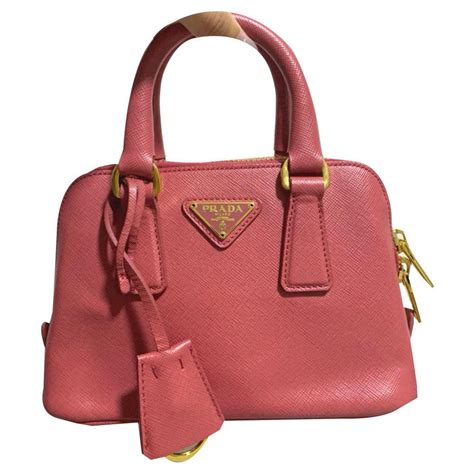 sac prada femme bandouliere|Prada.